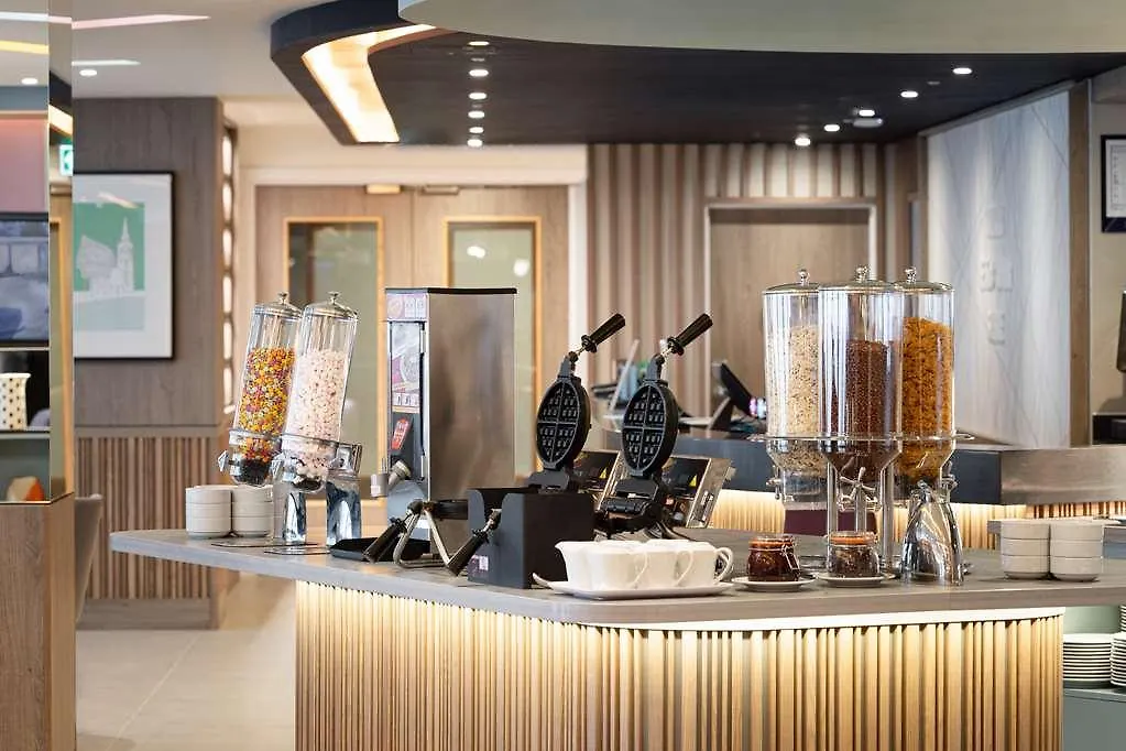 Hampton By Hilton London City 4*,  United Kingdom